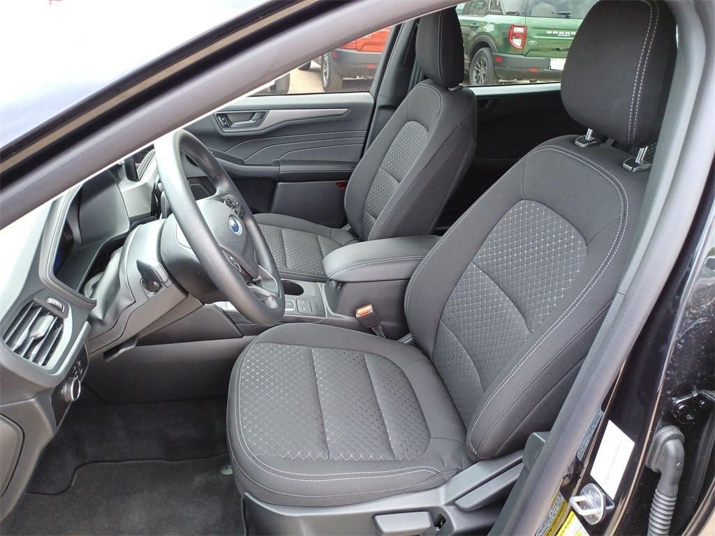 new 2025 Ford Escape car, priced at $28,982