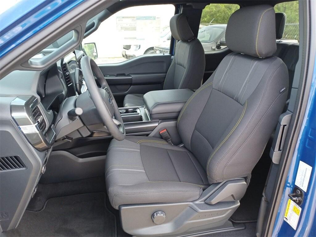 new 2025 Ford F-150 car, priced at $40,551
