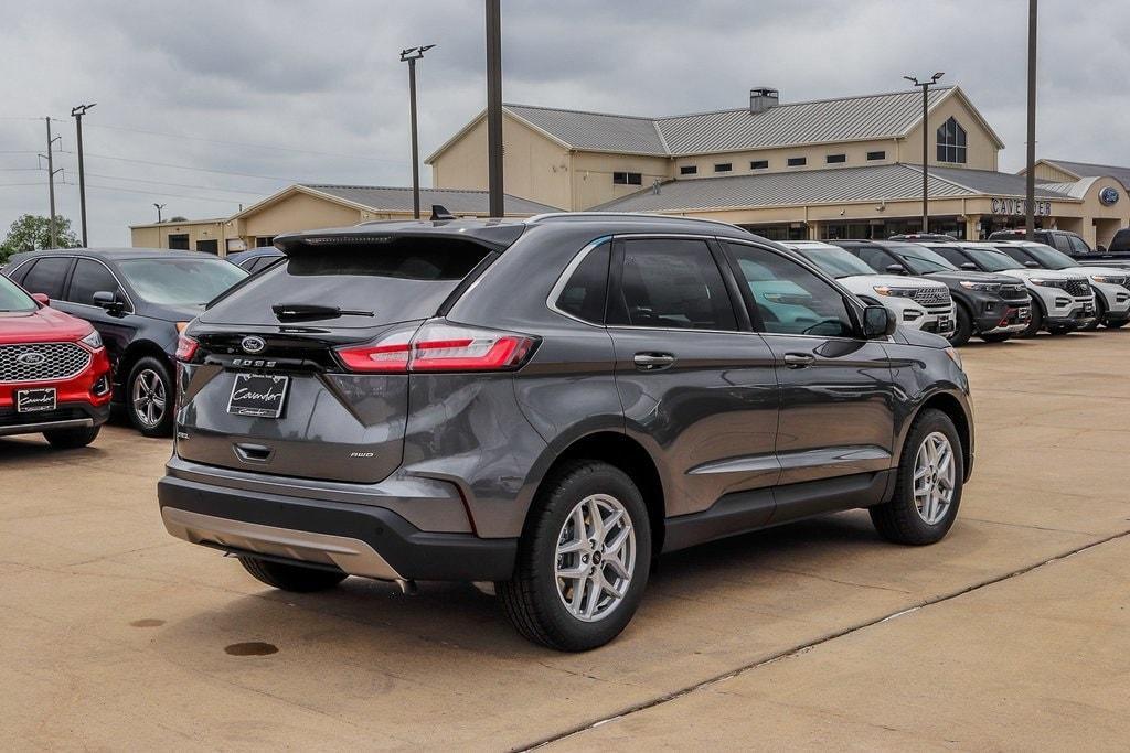 new 2024 Ford Edge car, priced at $29,408