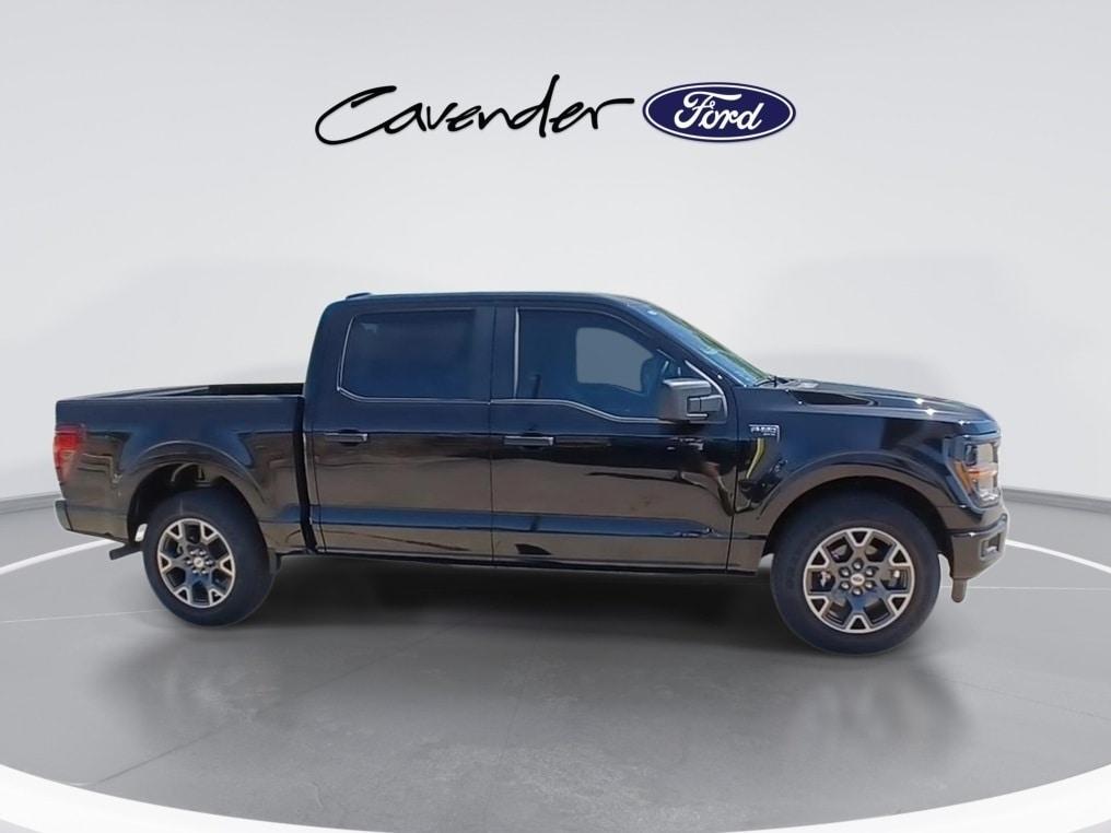 new 2025 Ford F-150 car, priced at $43,169