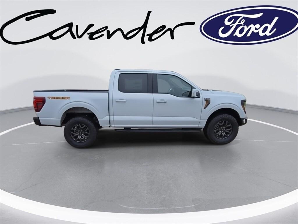 new 2025 Ford F-150 car, priced at $72,555