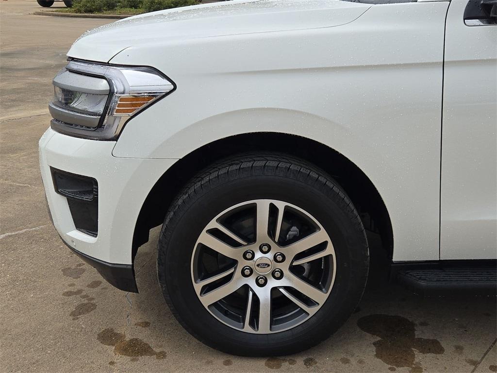 new 2024 Ford Expedition Max car, priced at $62,235