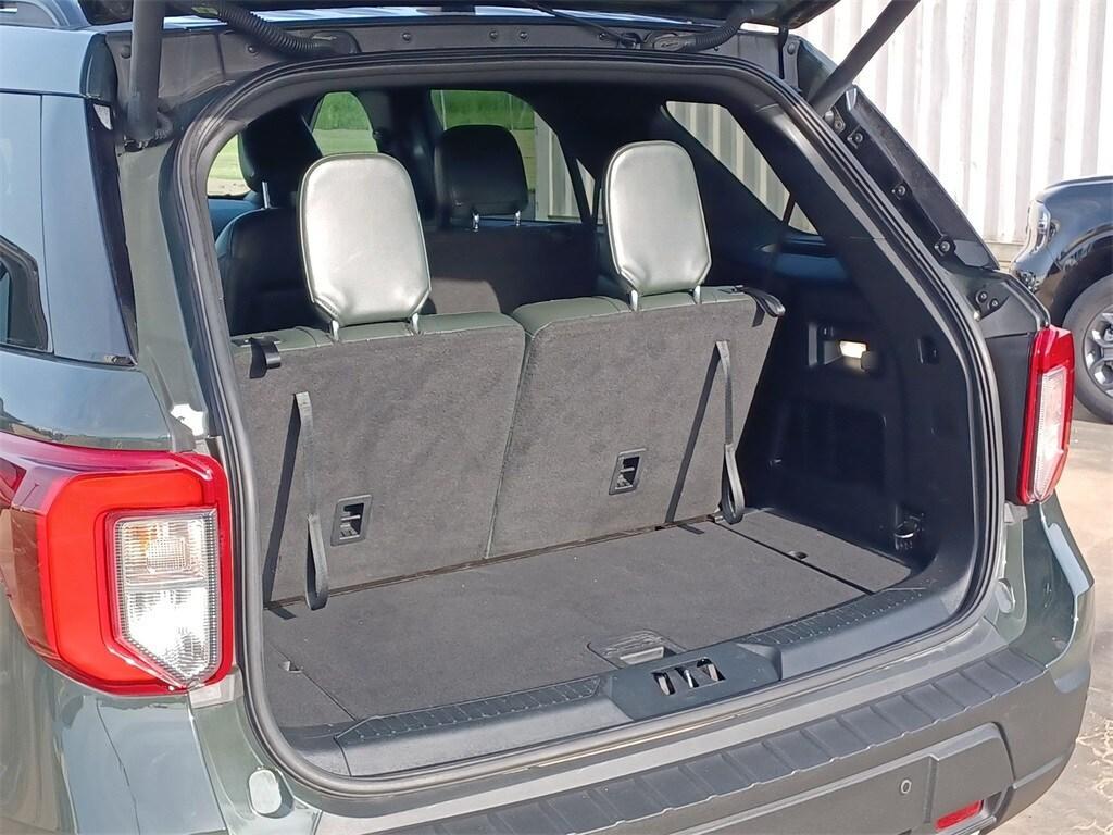 used 2022 Ford Explorer car, priced at $32,882