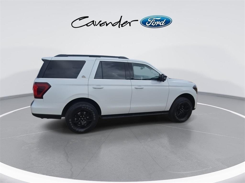 used 2023 Ford Expedition car, priced at $56,991