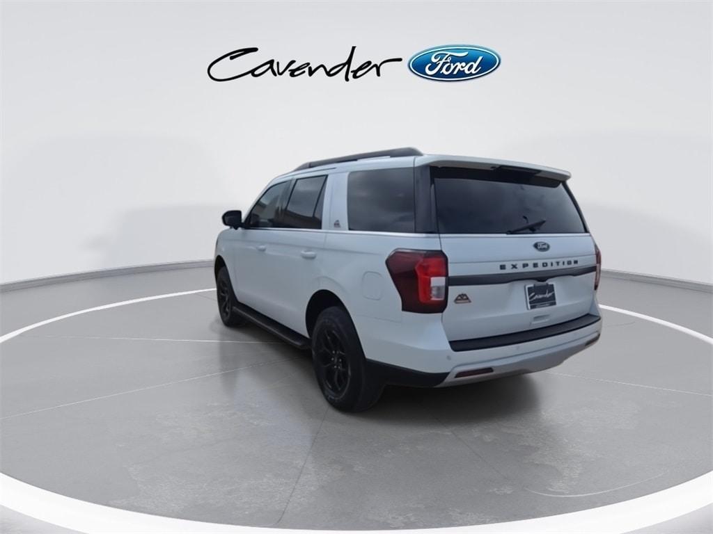 used 2023 Ford Expedition car, priced at $56,991