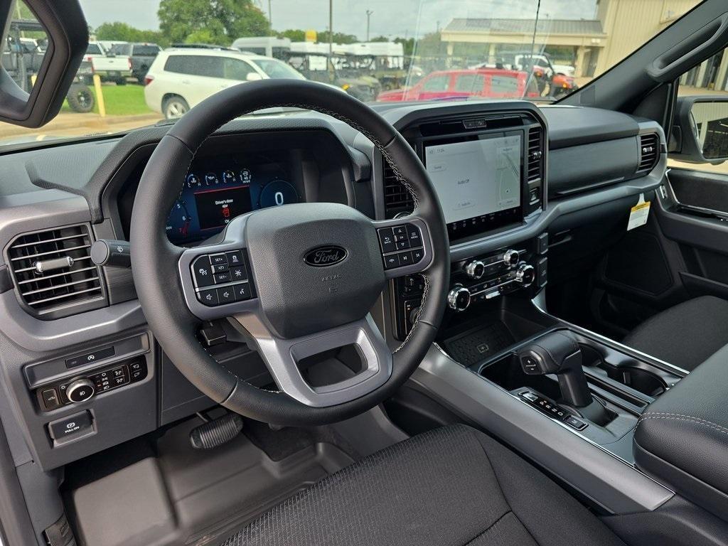 new 2025 Ford F-150 car, priced at $60,551