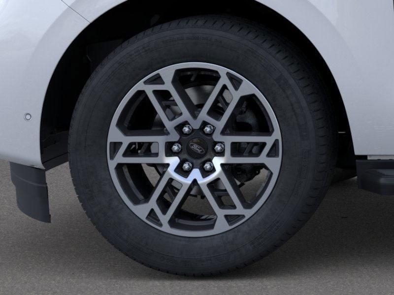 new 2025 Ford Expedition car, priced at $70,801