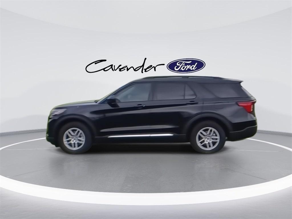 new 2025 Ford Explorer car, priced at $38,726