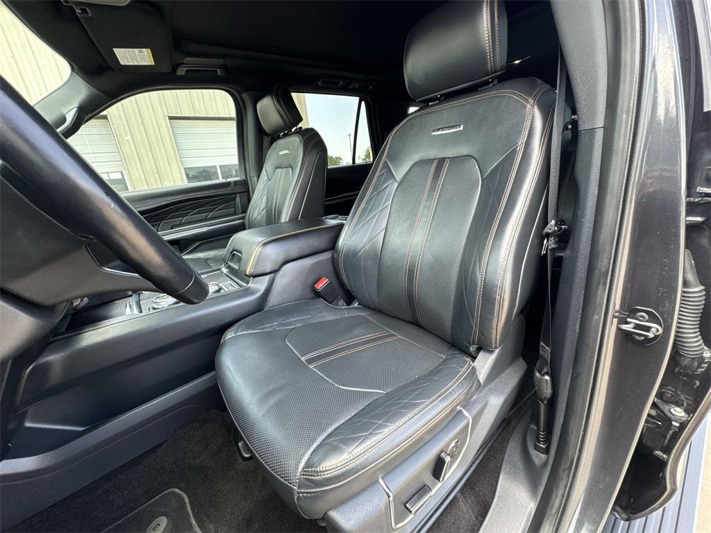 used 2022 Ford Expedition car, priced at $54,991