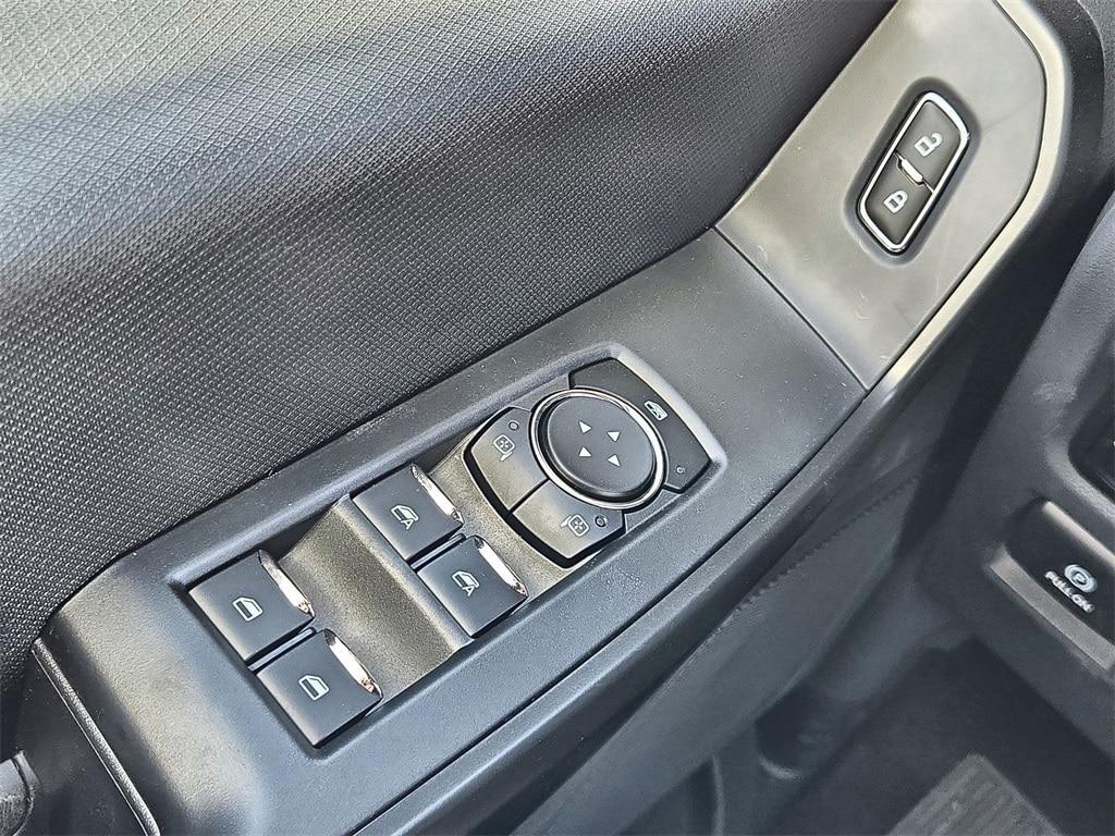 new 2025 Ford F-150 car, priced at $50,105
