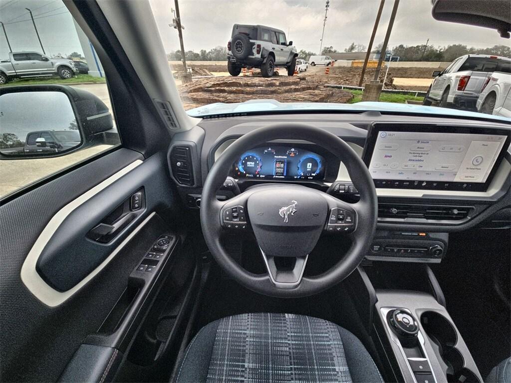 new 2025 Ford Bronco Sport car, priced at $34,061