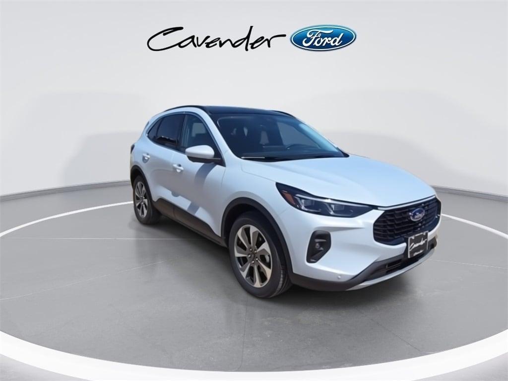 new 2025 Ford Escape car, priced at $37,206