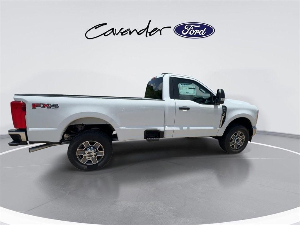 new 2025 Ford F-350 car, priced at $51,277