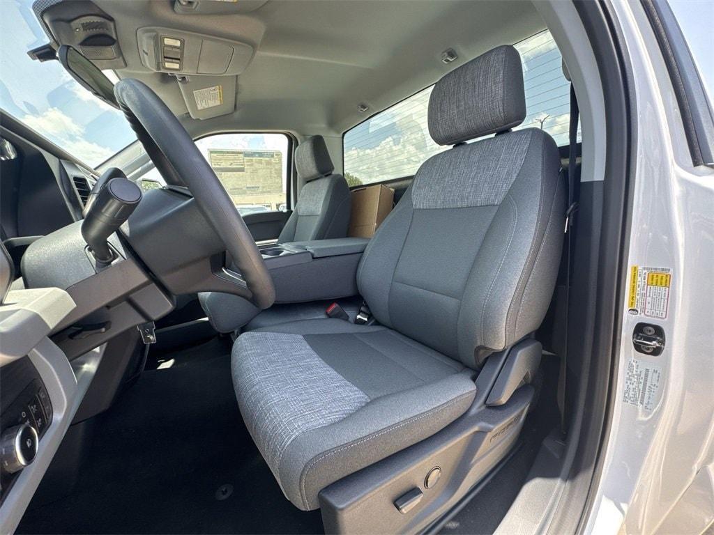 new 2025 Ford F-350 car, priced at $51,277