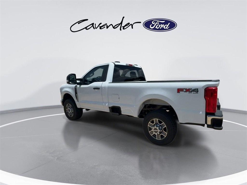 new 2025 Ford F-350 car, priced at $51,277