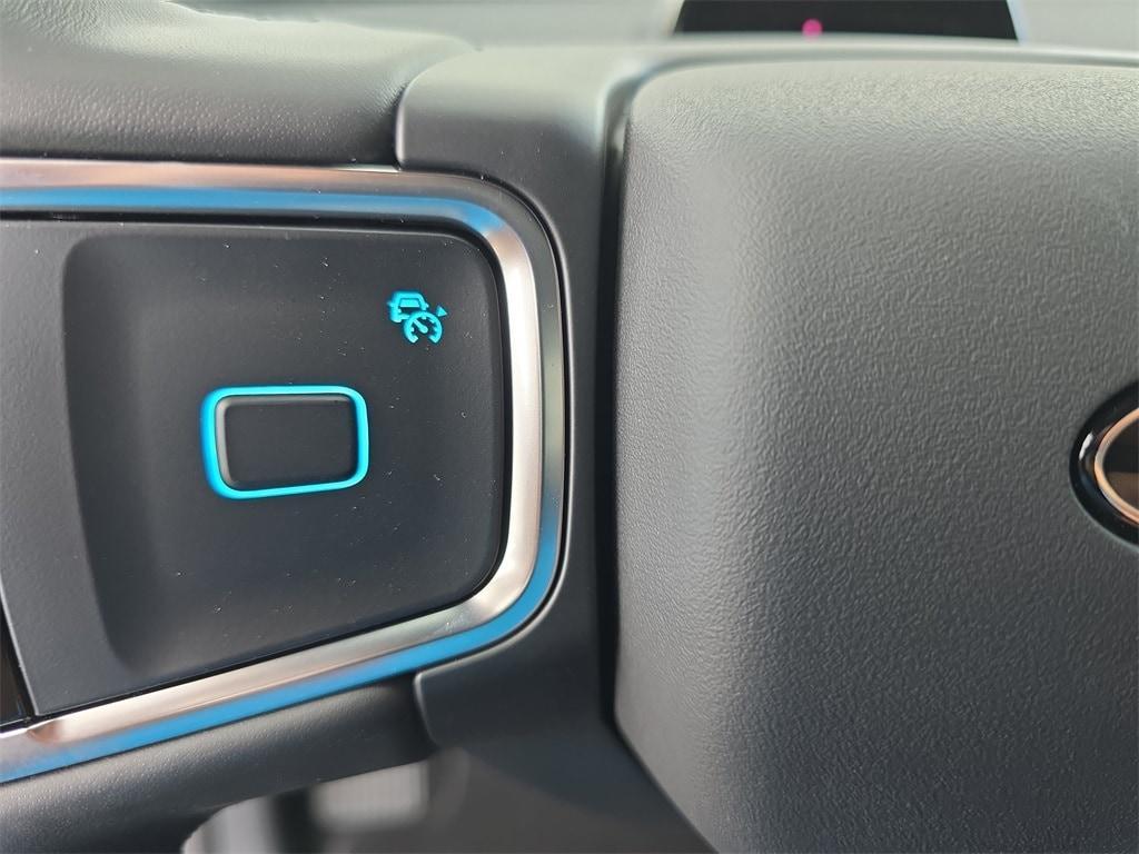 new 2025 Ford Expedition car, priced at $82,776