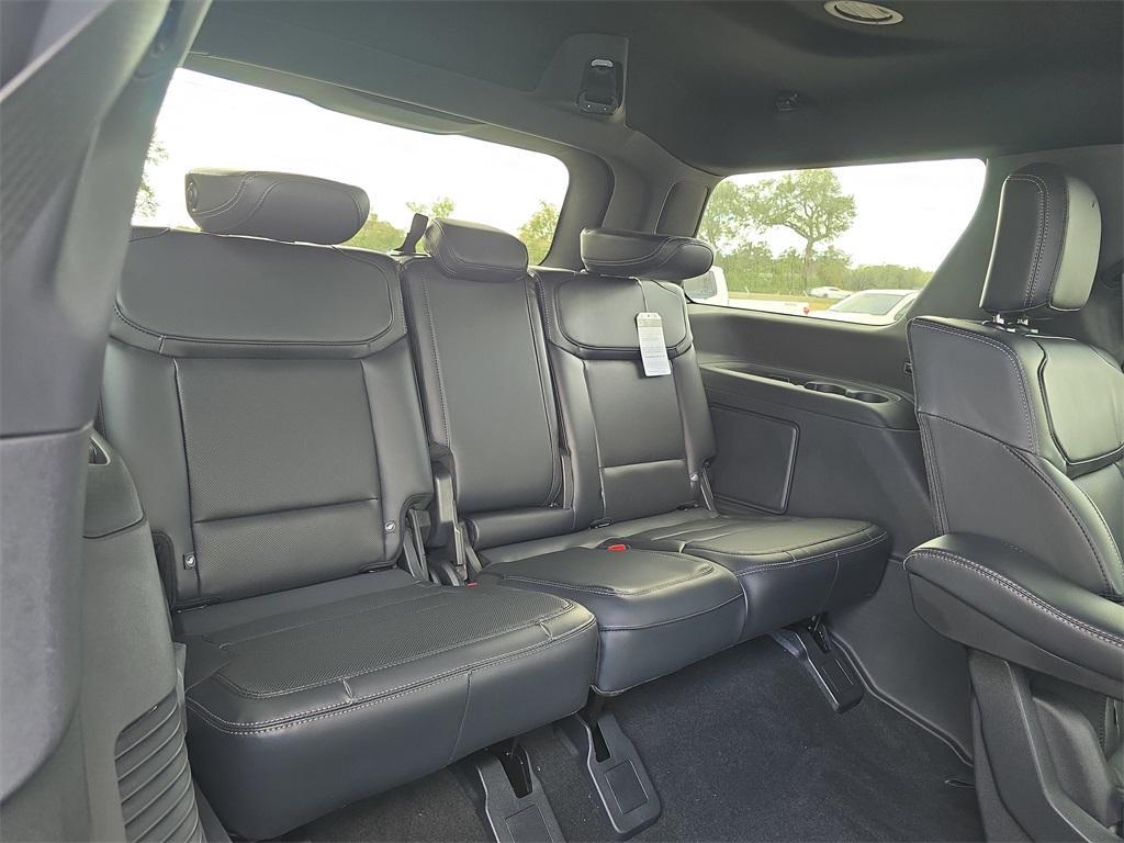 new 2025 Ford Expedition car, priced at $82,776