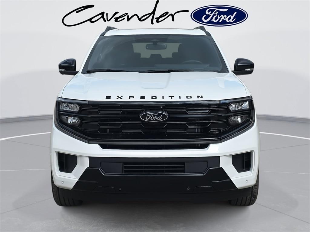 new 2025 Ford Expedition car, priced at $82,776