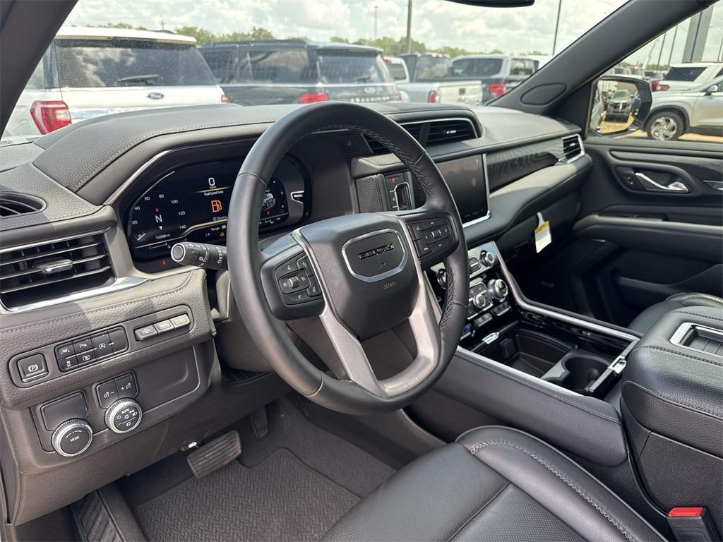 used 2024 GMC Yukon XL car, priced at $78,091