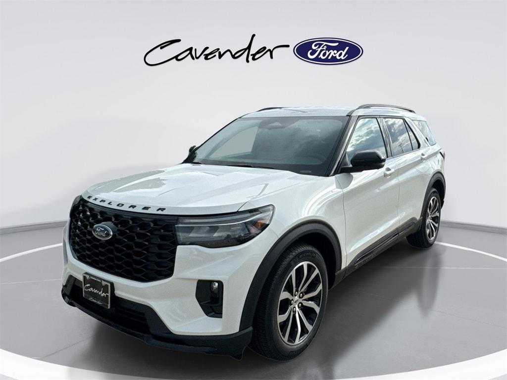 new 2025 Ford Explorer car, priced at $43,964