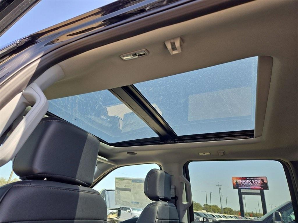 new 2025 Ford F-250 car, priced at $85,949