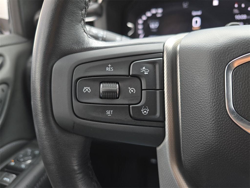 used 2023 GMC Yukon XL car, priced at $65,477