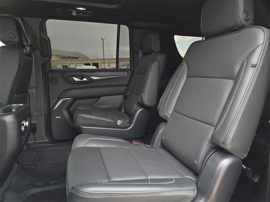 used 2023 GMC Yukon XL car, priced at $65,477