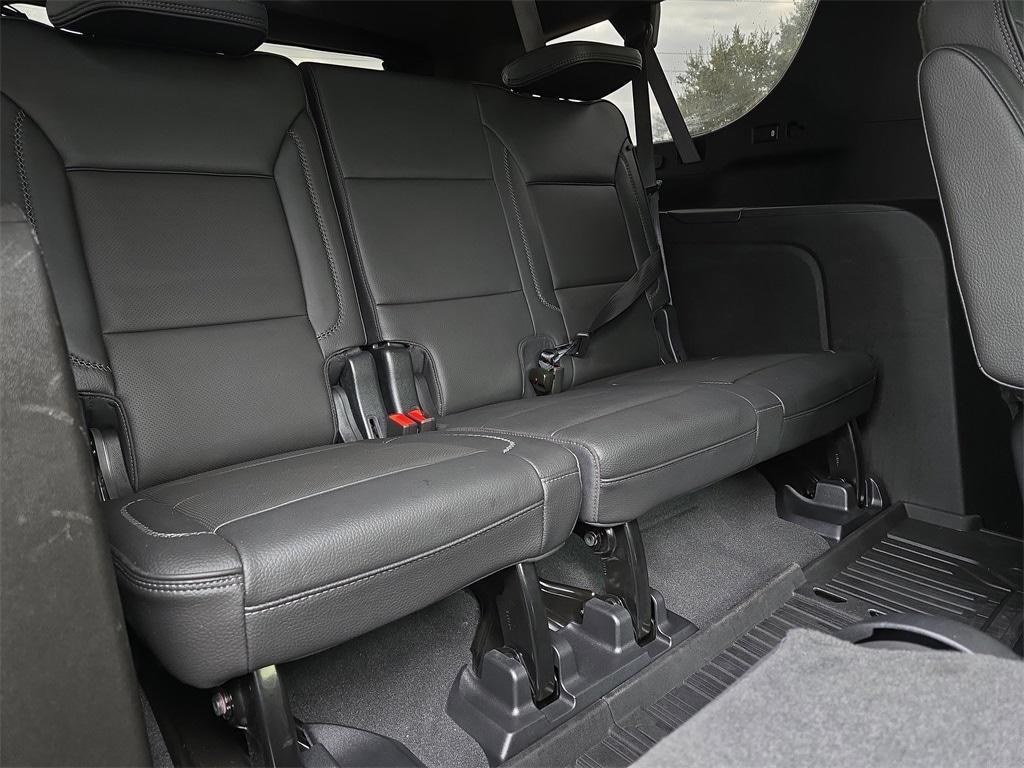 used 2023 GMC Yukon XL car, priced at $65,477