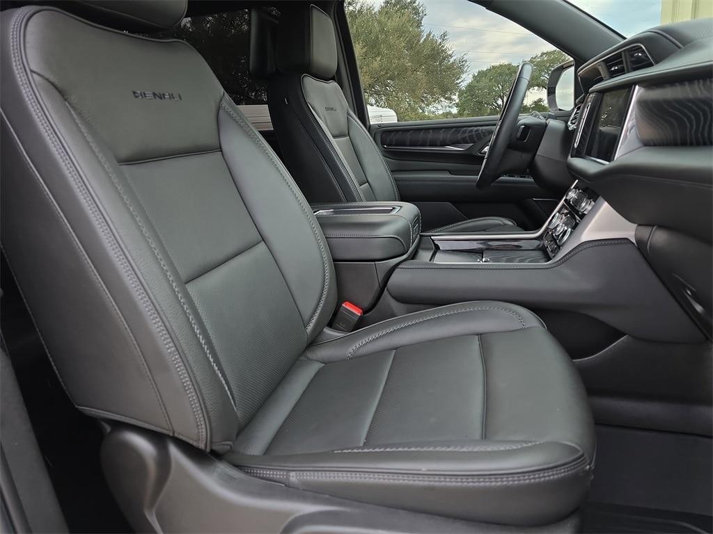 used 2023 GMC Yukon XL car, priced at $65,477