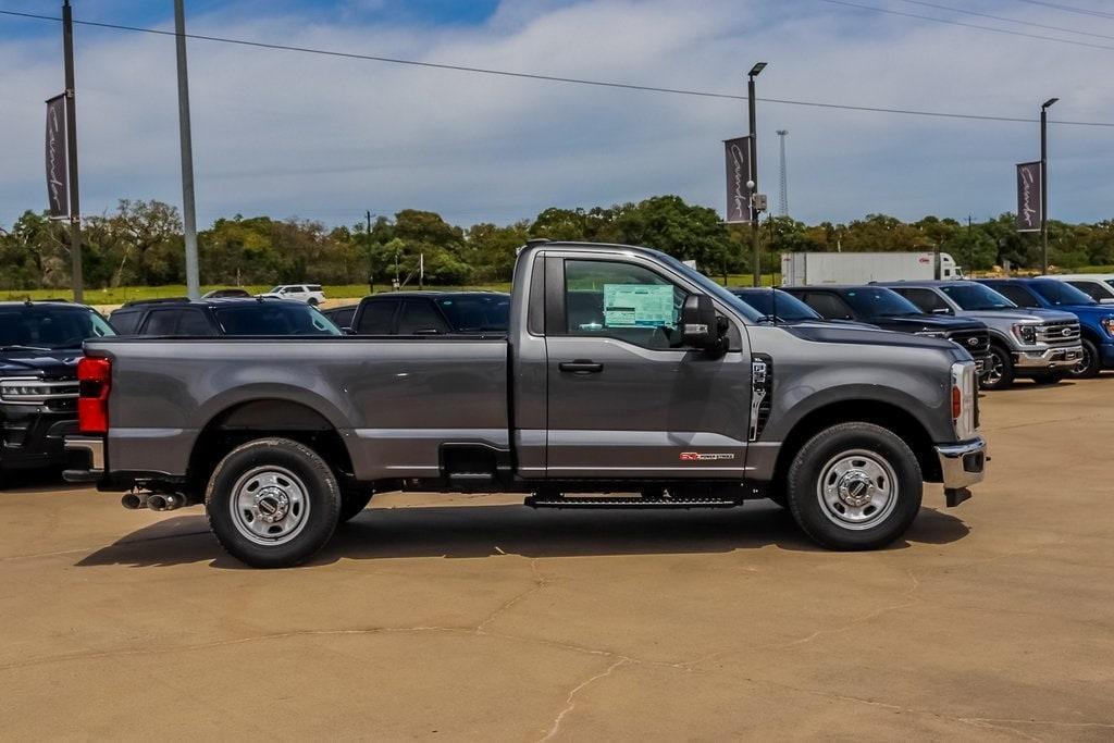 new 2024 Ford F-350 car, priced at $58,498