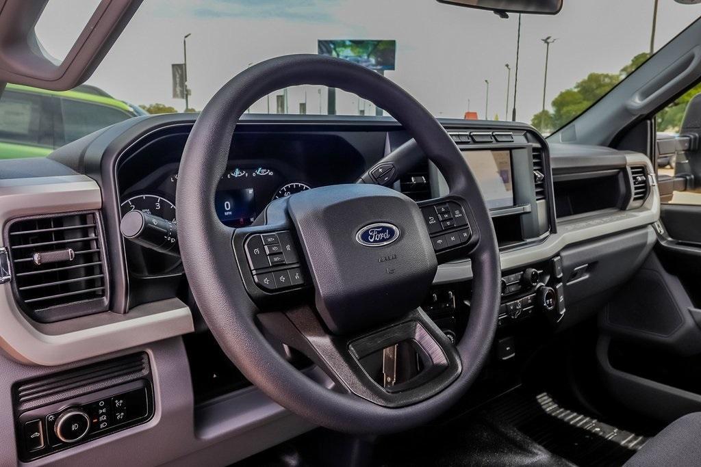 new 2024 Ford F-350 car, priced at $58,498