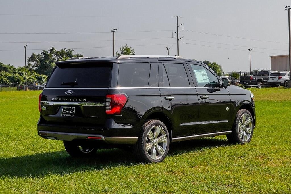 new 2024 Ford Expedition car, priced at $73,212