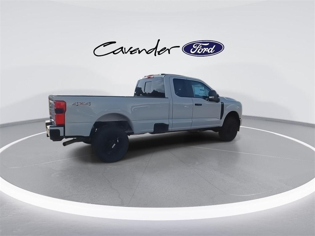 new 2025 Ford F-350 car, priced at $57,878