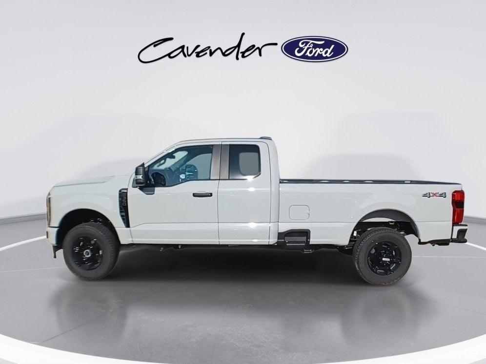 new 2025 Ford F-350 car, priced at $55,300