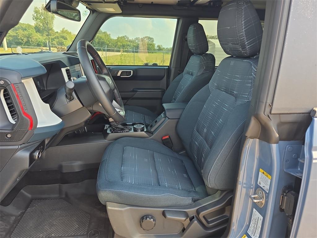 new 2025 Ford Bronco car, priced at $50,731