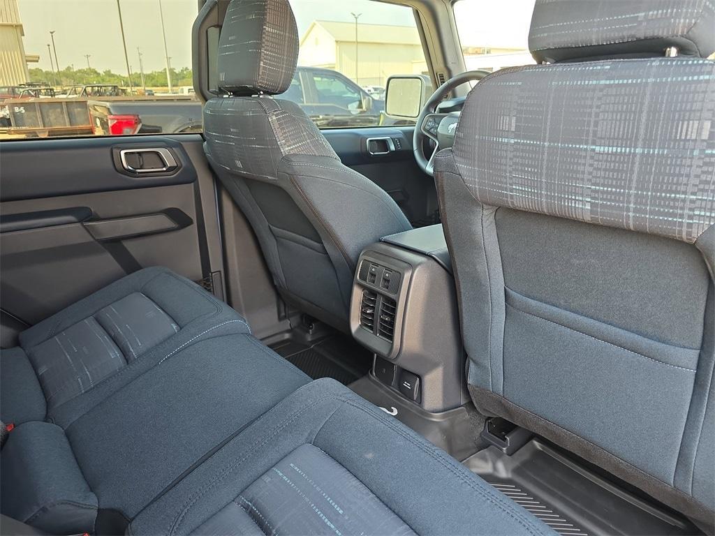 new 2025 Ford Bronco car, priced at $50,731