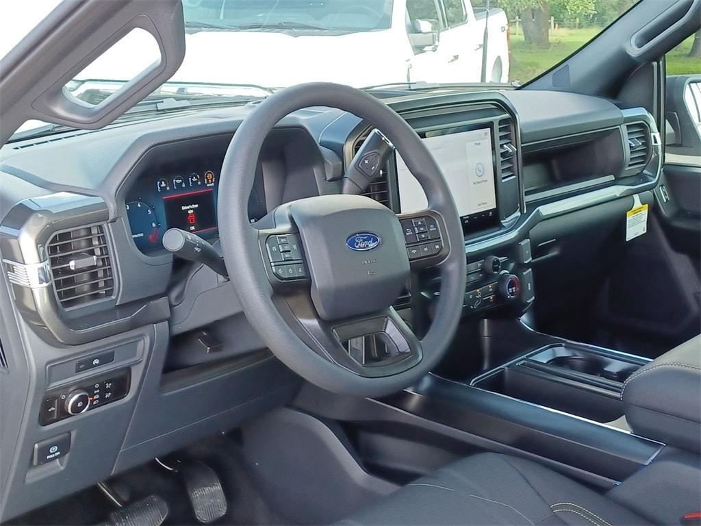 new 2025 Ford F-150 car, priced at $43,542