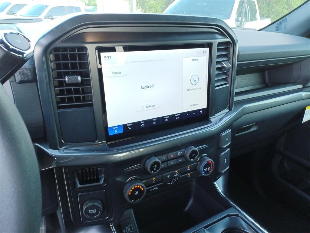 new 2025 Ford F-150 car, priced at $43,542