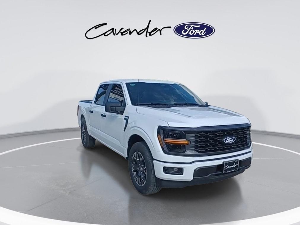new 2025 Ford F-150 car, priced at $43,542