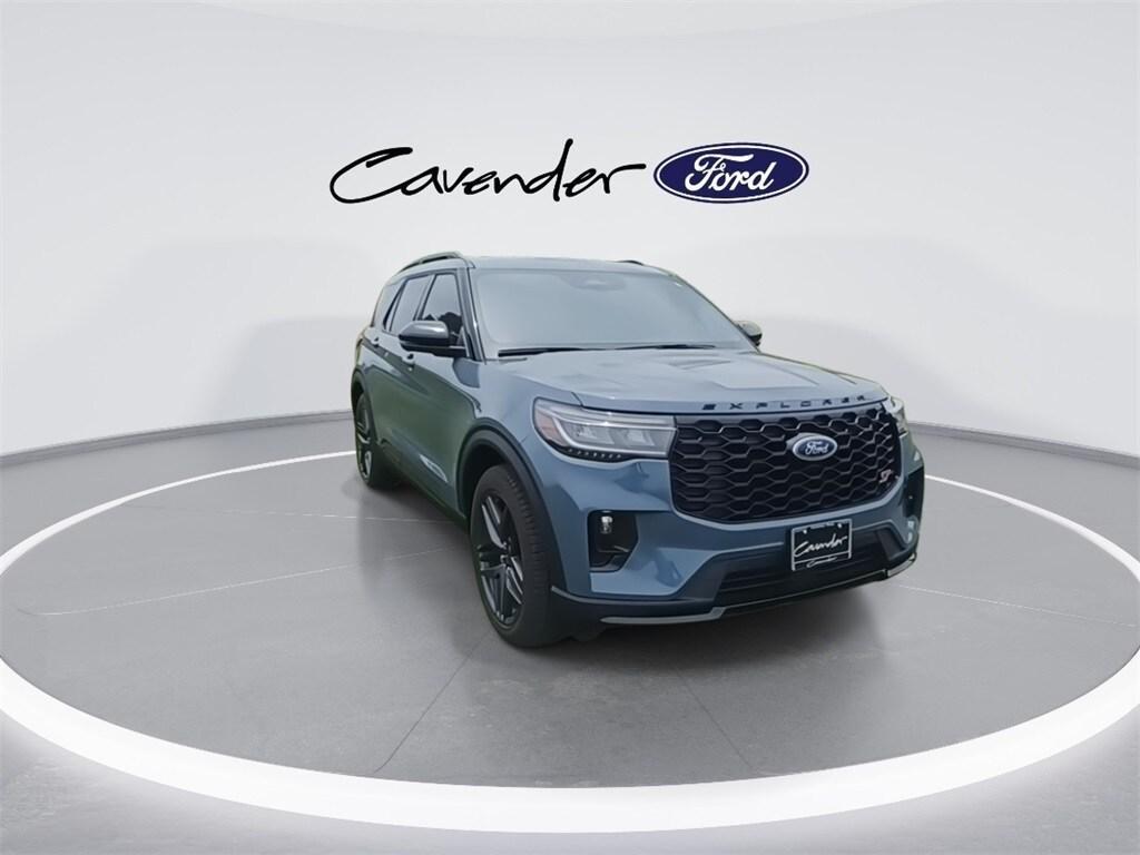 new 2025 Ford Explorer car, priced at $57,308