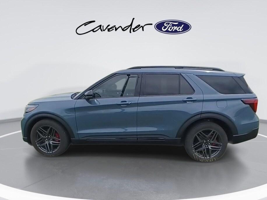 new 2025 Ford Explorer car, priced at $57,308