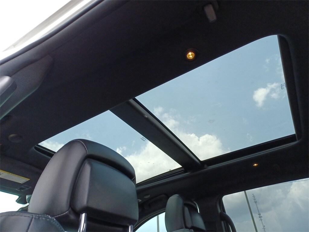 used 2021 Jeep Grand Cherokee car, priced at $28,861