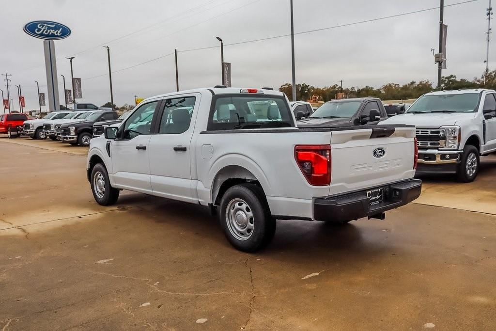 new 2024 Ford F-150 car, priced at $39,428