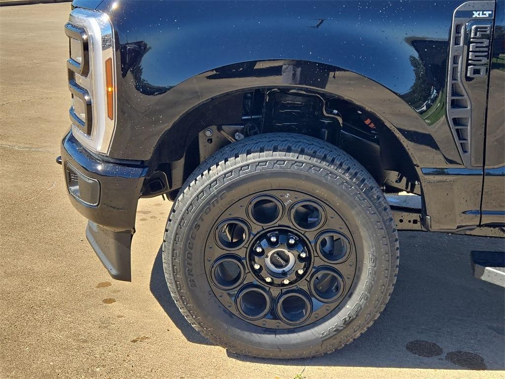 new 2025 Ford F-250 car, priced at $77,073