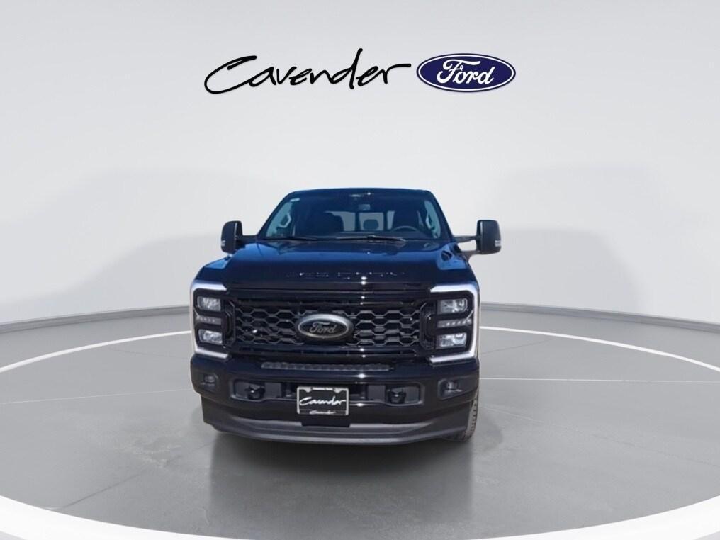 new 2025 Ford F-250 car, priced at $77,073