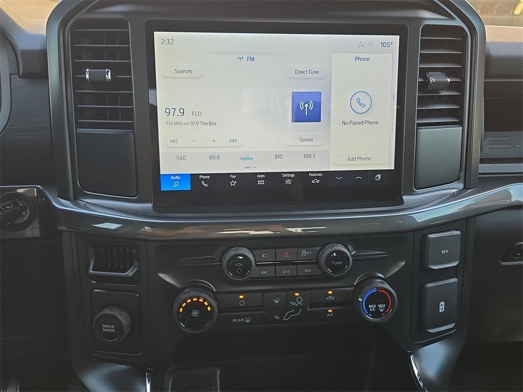 new 2025 Ford F-150 car, priced at $39,990