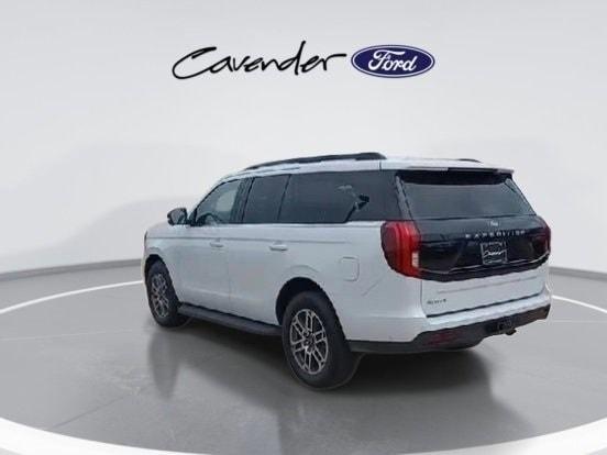 new 2025 Ford Expedition car, priced at $65,194
