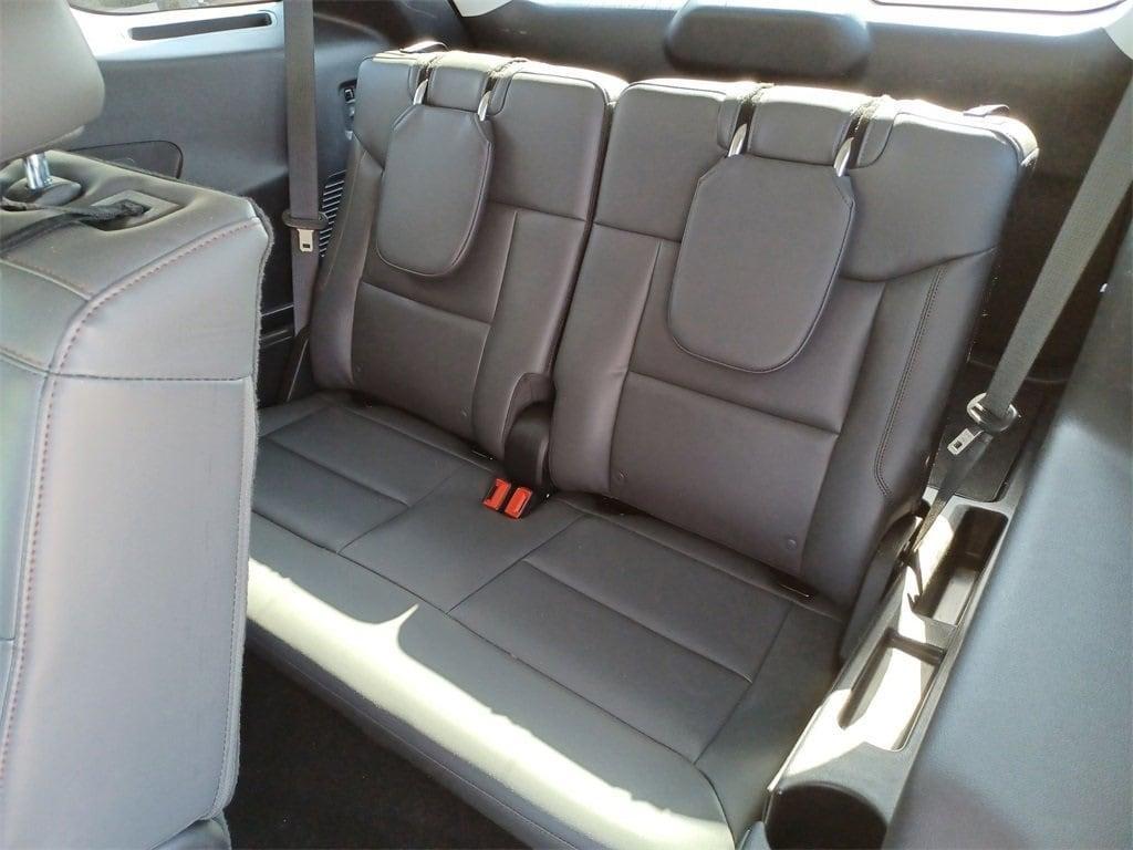 new 2025 Ford Explorer car, priced at $43,517