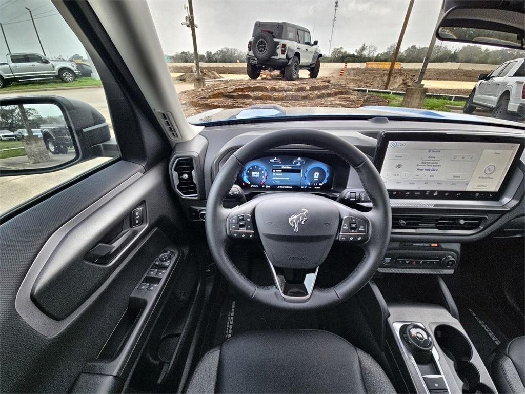 new 2025 Ford Bronco Sport car, priced at $33,130