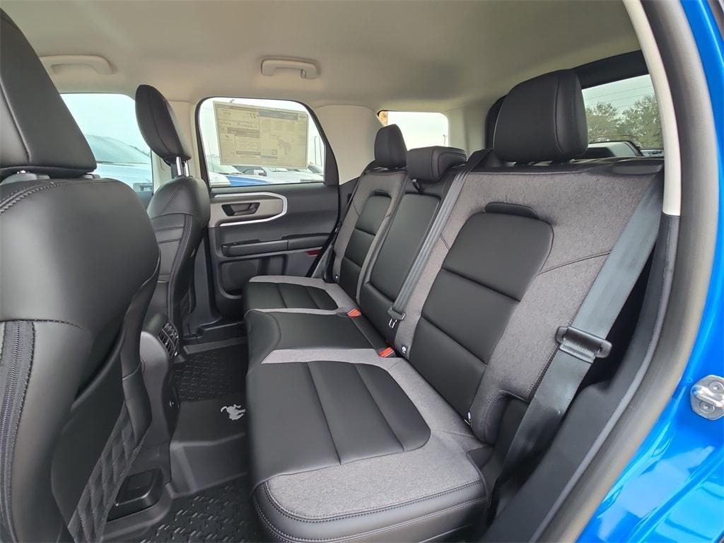 new 2025 Ford Bronco Sport car, priced at $33,130